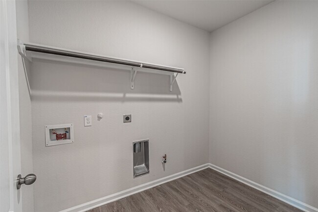 Building Photo - 8322 Red Shiner Wy