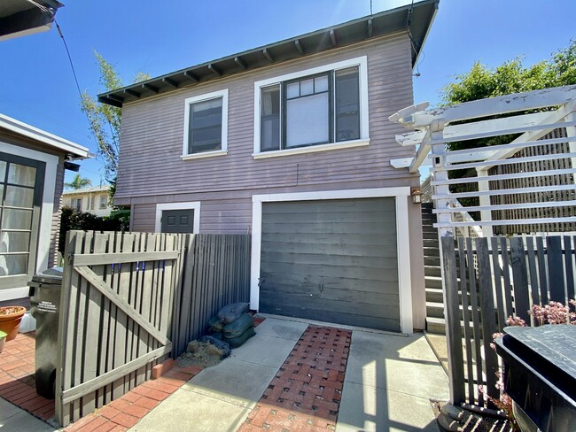 Building Photo - 3433 Granada Ave