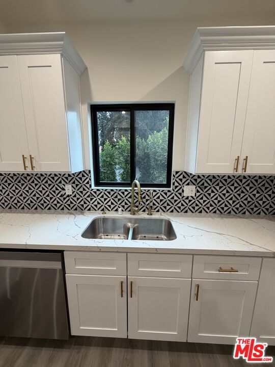 Building Photo - 6245 McLaren Ave