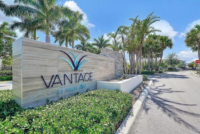 Building Photo - 445 NW 36th Ave