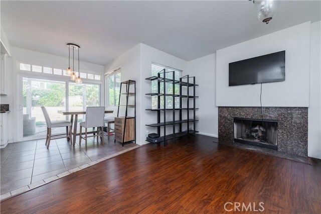 Building Photo - 28105 Hollyberry Ln