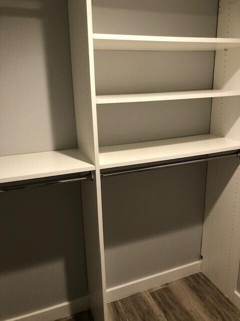 Building Photo - 1609 N Riverside Dr