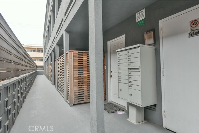 Building Photo - 1114 6th St