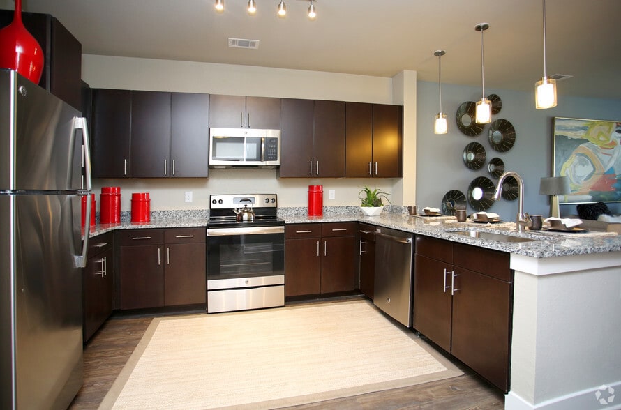 The Watson 3090 Outlet Pky Grand Prairie TX 75052 Apartment Finder