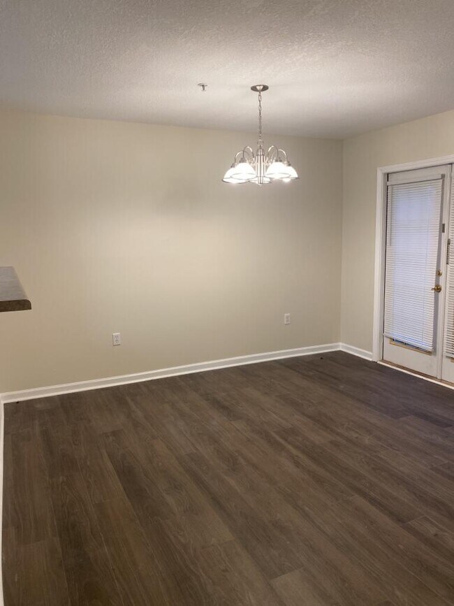 Building Photo - 343 Crooked Pine Trail