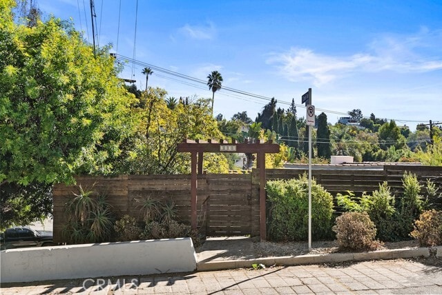 Building Photo - 2130 Apex Ave