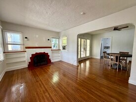 Building Photo - 14119 Erwin St