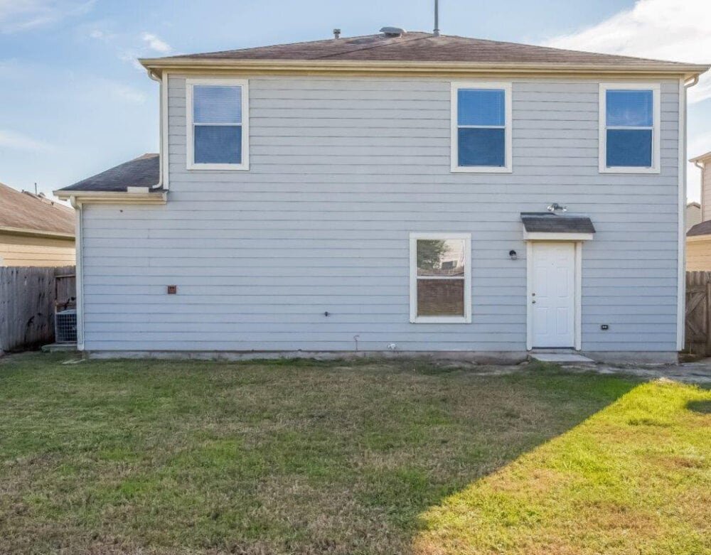 Building Photo - 914 Eagles Glide Dr