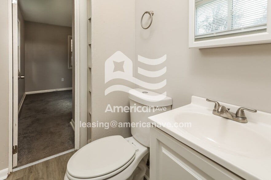 Building Photo - 3912 Lori Sue Ave