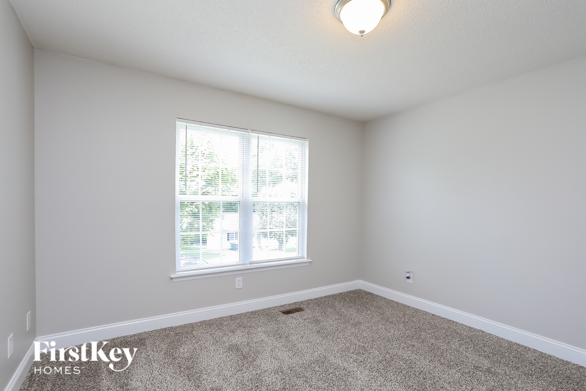 Building Photo - 3508 Sidneys Way