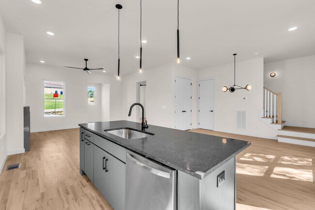 Building Photo - Amazing New Construction in North Nashville!