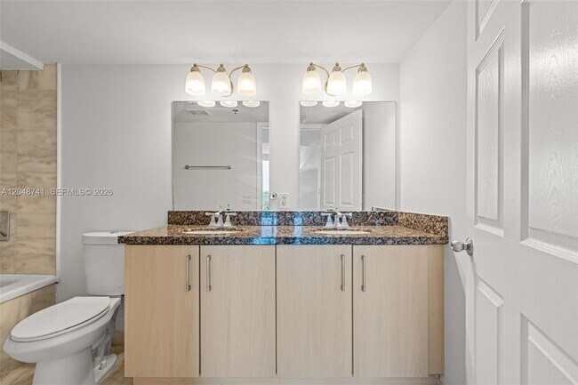 Building Photo - 6362 Collins Ave