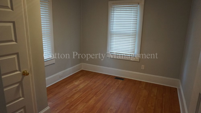 Building Photo - 3BR/1BA- Downtown Wilmington- $1,550/month...