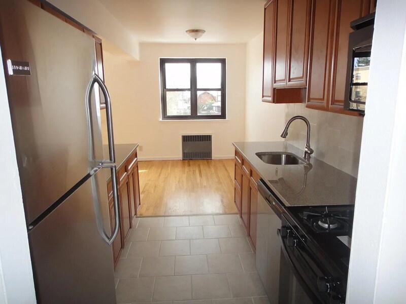 Building Photo - 109 Fisher Ave