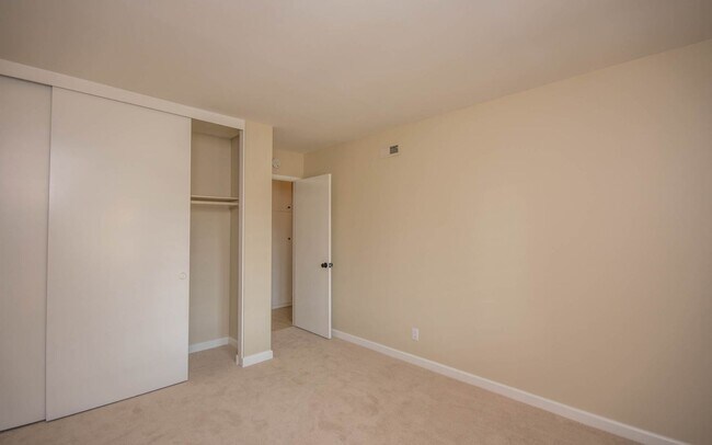 Building Photo - Fully Remodeled 3BD/2BA in Carlsbad