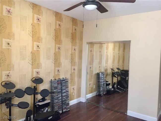 Building Photo - 1169 Midori St