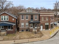Building Photo - 2203 McCausland Ave