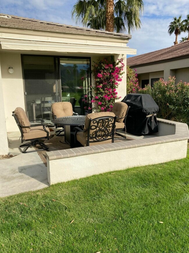 Building Photo - 54635 Shoal Creek