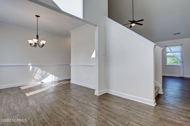 Building Photo - 109 Easton Dr