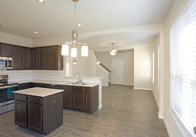 Building Photo - Luxury 3 Bedroom Townhome Located Near South Texas Medical Center, San Antonio, Texas!