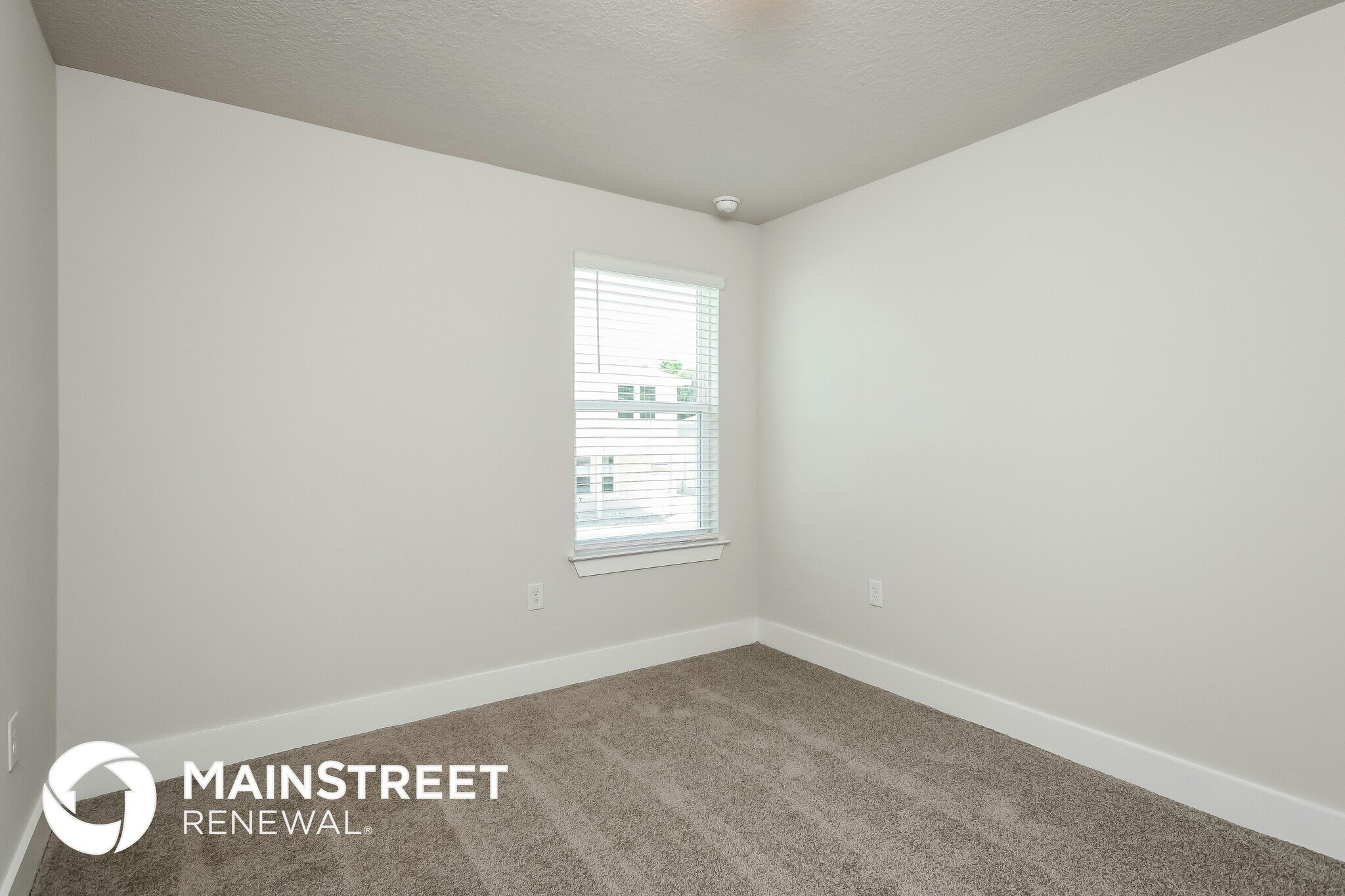 Building Photo - 313 Pine St