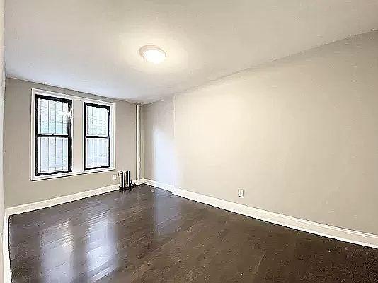 Primary Photo - 3 bedroom in BRONX NY 10467