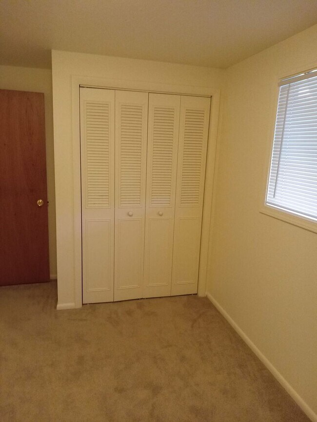 Building Photo - 1214-1216 SW 11th St