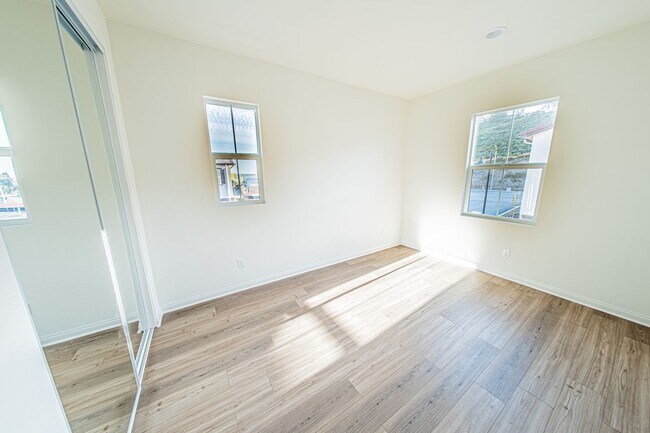 Building Photo - Brand New 3 Bedroom
