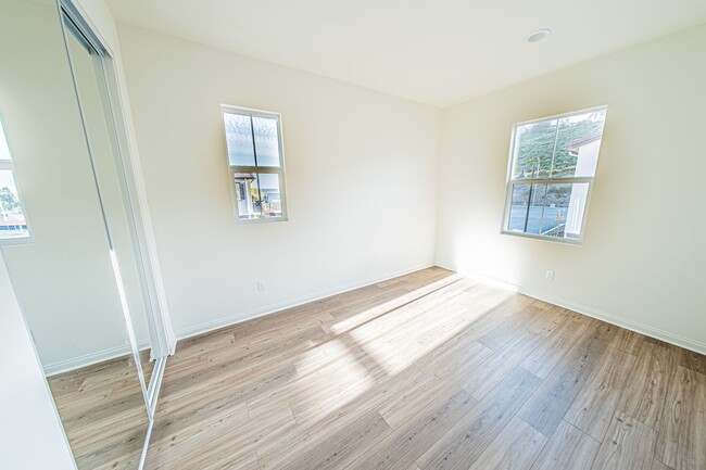 Building Photo - The Bluffs - 3 Bedroom 2 story