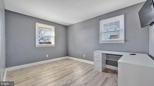 Building Photo - 1312 Magnolia Ave