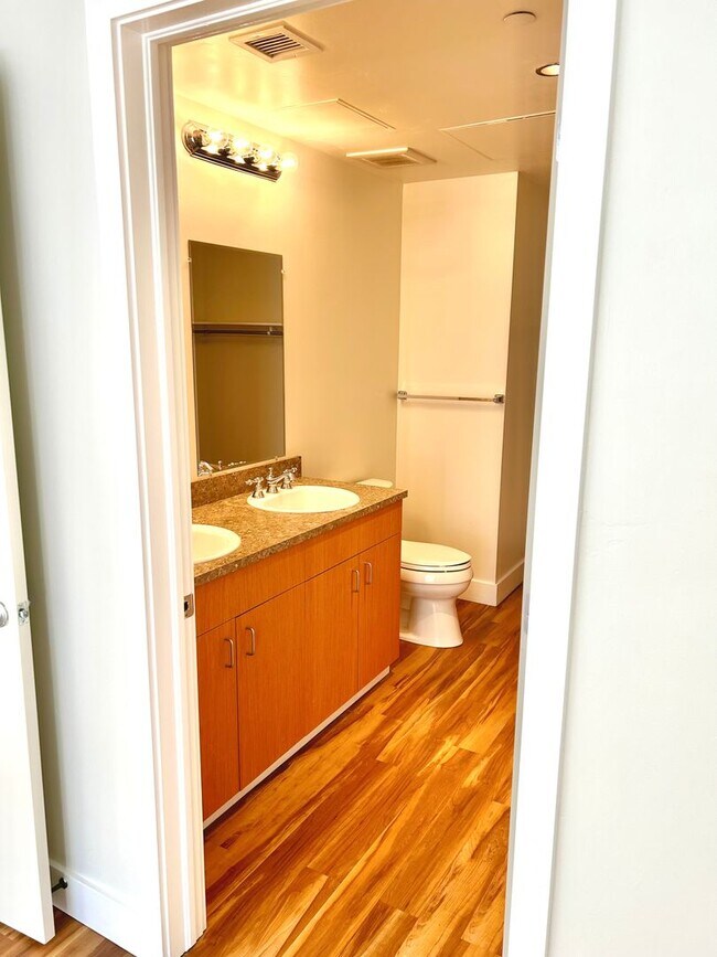 Building Photo - One Steamboat Place - Ski-in/Ski-out, Underground Parking, Excellent Location
