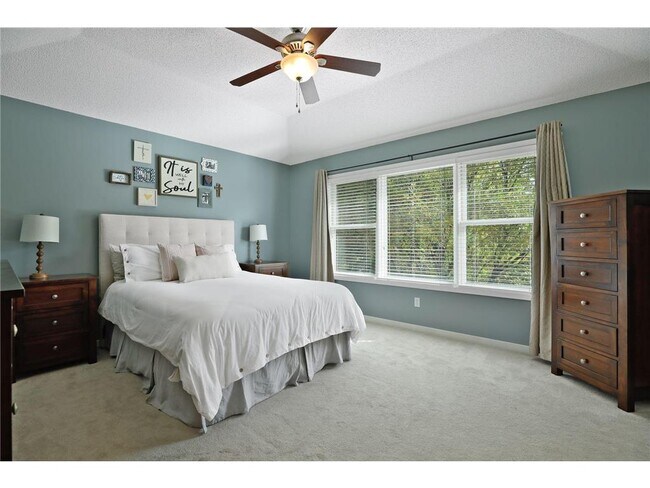 Building Photo - 8069 Enclave Bay