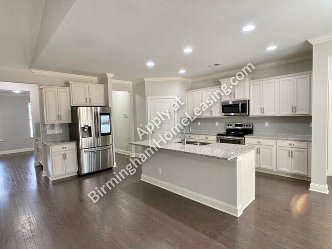 Building Photo - 4028 Laura Ln
