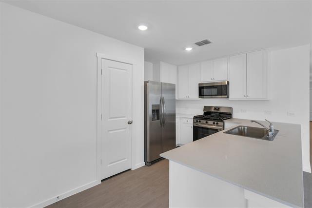 Building Photo - 3710 Oleander Pl