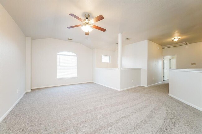 Building Photo - 21389 Timber Lodge Ln