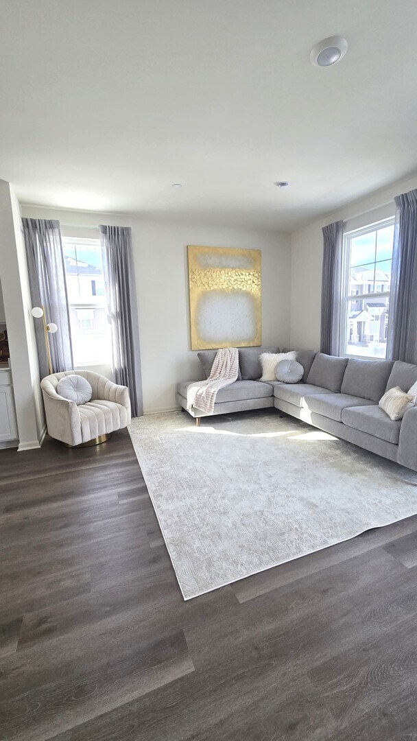 Building Photo - 2227 Glacier St