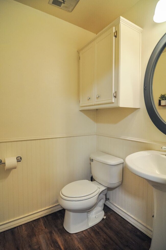 Building Photo - Beautiful 4 Bed 2.5 Bath in South Lubbock!