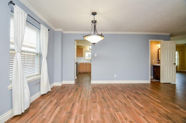 Building Photo - 15018 Moss Boulder Ct