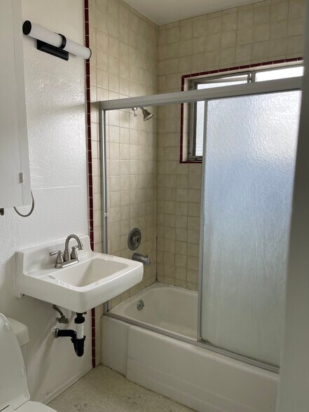 Building Photo - 4437 Felton St