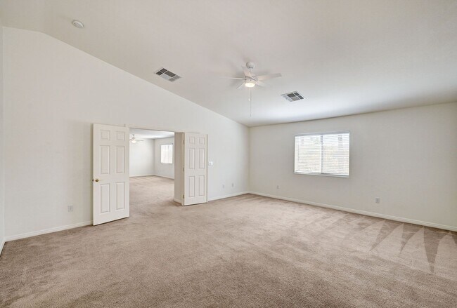 Building Photo - Southern Highlands Single Family Home