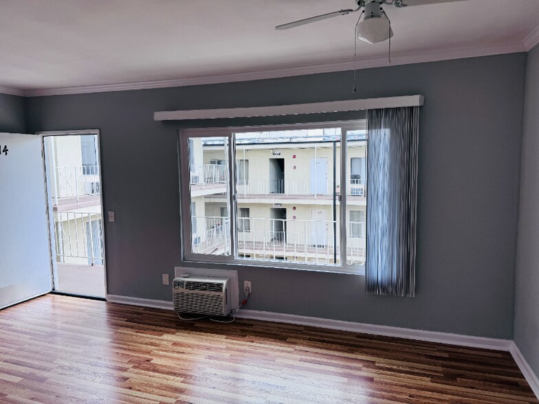 Building Photo - 407 N Avenue 50