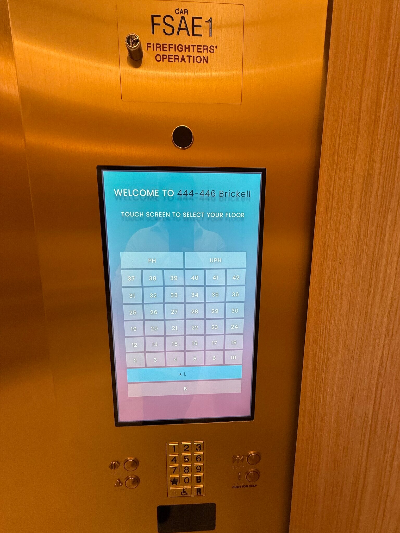 Building Photo - 77 SE 5th St