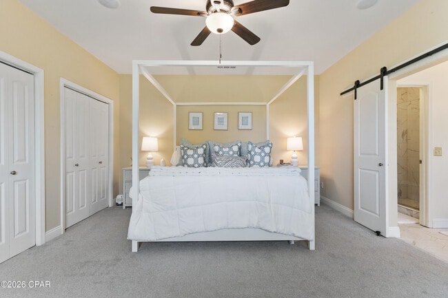 Building Photo - 3243 Country Club Dr