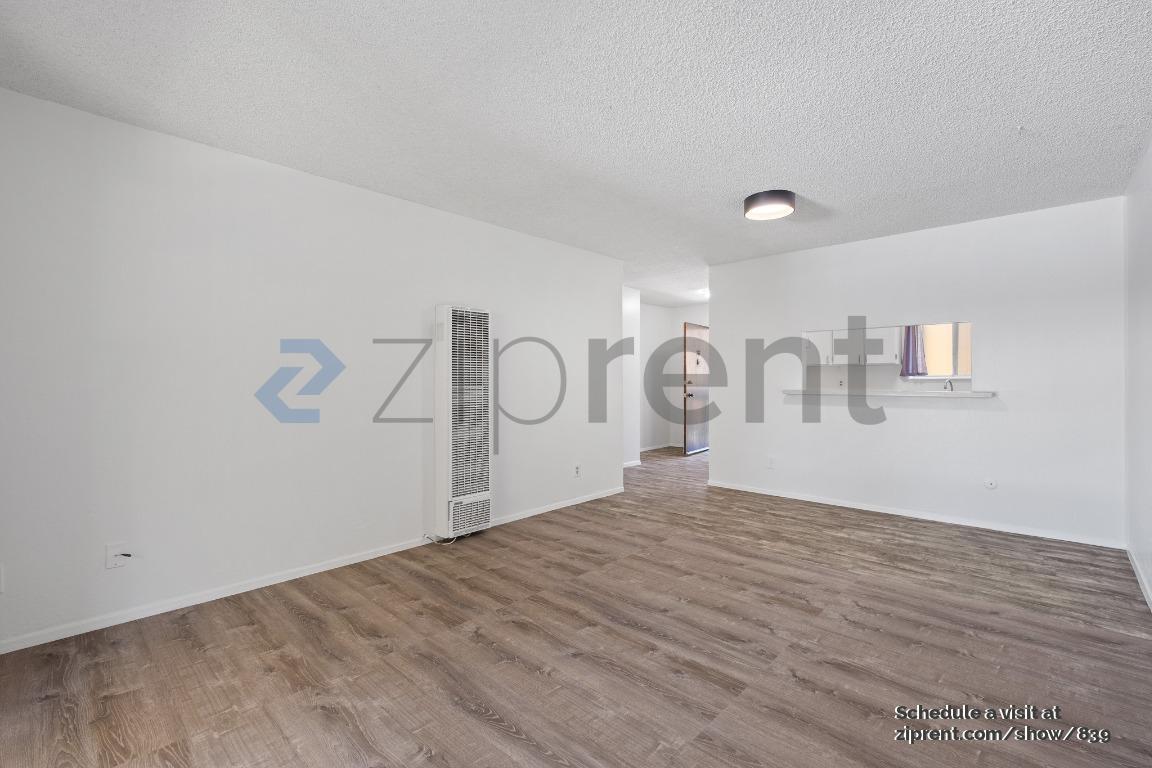 Building Photo - 1060 Oak Grove Rd
