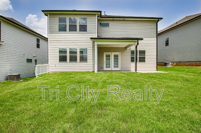 Building Photo - 602 Skye Ct