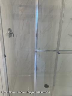 Building Photo - 301 Arose Ln