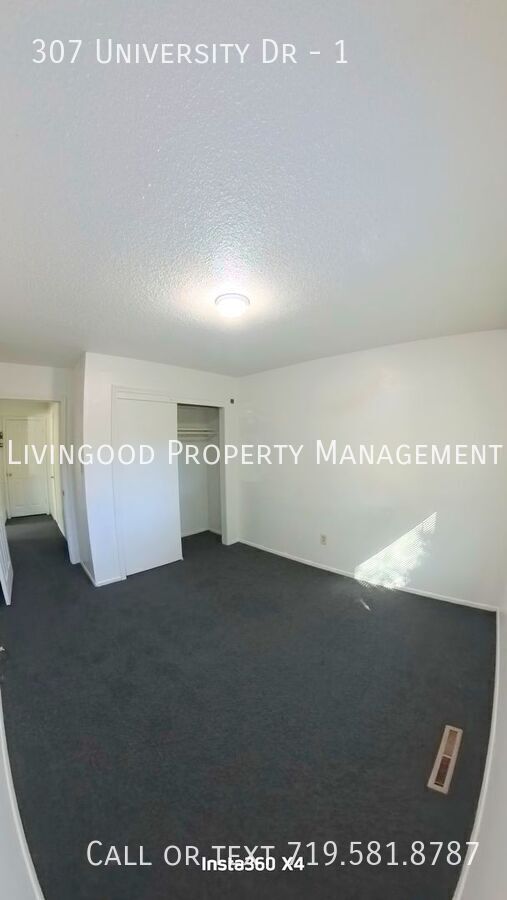 Building Photo - 307 University Dr