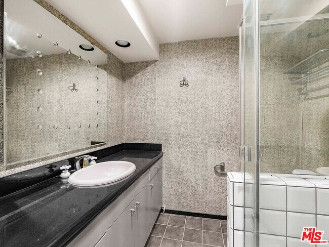 Building Photo - 9213 Warbler Way