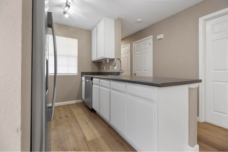 Building Photo - 1502 Cornerstone Ct