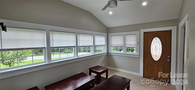 Building Photo - 168 Goodman Rd